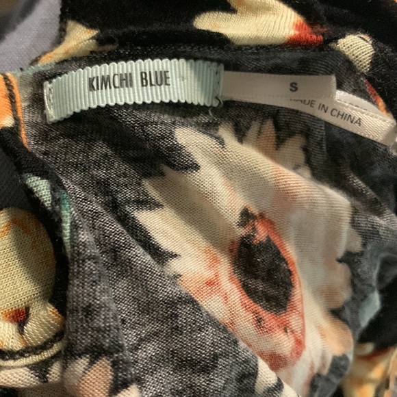 Urban outfitters - sunflower top - size S - perfect condition - Picture 4 of 4